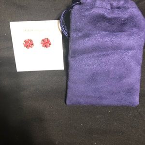 NWT pink T logo Tory Burch earrings